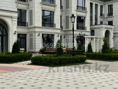 4-комнатная квартира, 190 м², 1/3 этаж помесячно, Аскарова 55/1 к1 за 2.5 млн 〒 в Алматы, Бостандыкский р-н