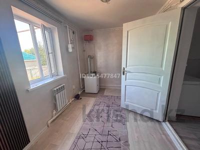 Отдельный дом · 3 комнаты · 120 м² · 10 сот., Серпер — 45 школа за 20 млн ₸ в Актобе, жилой массив Акжар-2