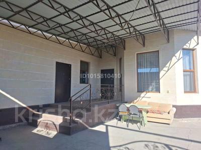 Отдельный дом · 5 комнат · 170 м² · 7 сот., Жауказын 72а — Мкр.Арай за 49 млн ₸ в 