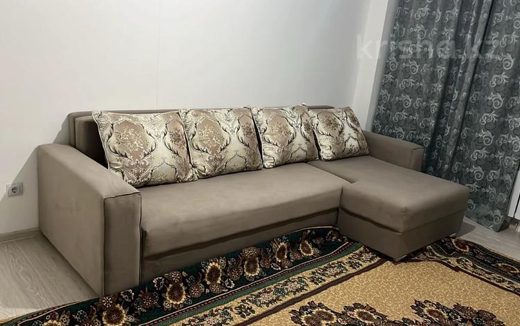 1-комнатная квартира · 50 м² · 3/9 этаж, мкр Шугыла 340/35 за 200 000 ₸ в Алматы, Наурызбайский р-н — фото 10