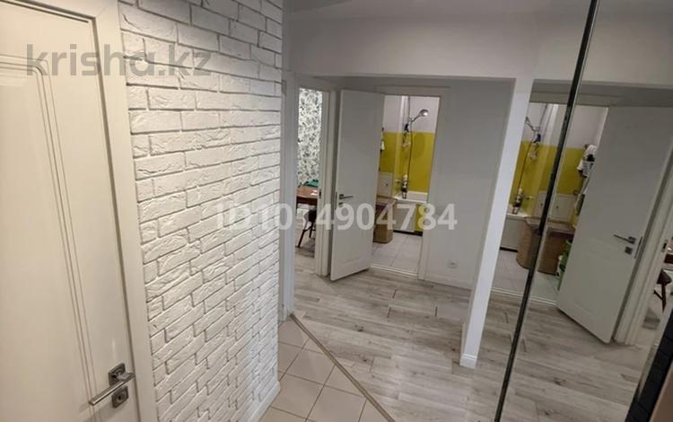 3-бөлмелі пәтер · 65 м² · 5/5 қабат, Манаса 49, бағасы: 65 млн ₸ в Алматы, Бостандыкский р-н — фото 2