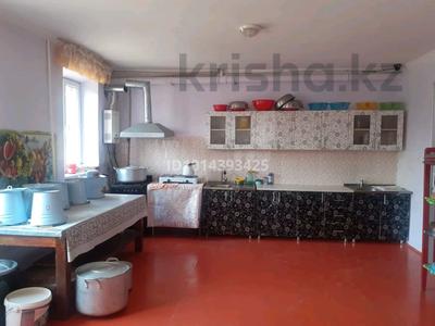 4-комнатная квартира · 60 м² · 2 этаж, Ш.Айманов 4 — Универ Сырдария за 50 000 ₸ в Жетысае