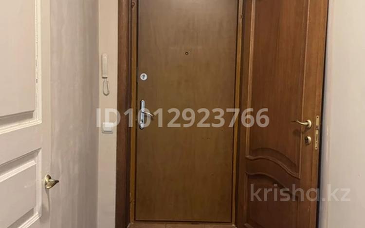 2-комнатная квартира · 60 м² · 3/5 этаж, достык 91/1 за 65 млн ₸ в Алматы, Медеуский р-н — фото 2