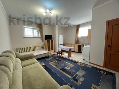 Продажа квартир в Абай обл.: 1-комнатная квартира · 29.7 м² · 1/3 этаж, Трусова 140 за ~ 7.5 млн 〒 1-комнатная квартира · 29.7 м² · 1/3 этаж, Трусова 140 за ~ 7.5 млн 〒 в Семее
