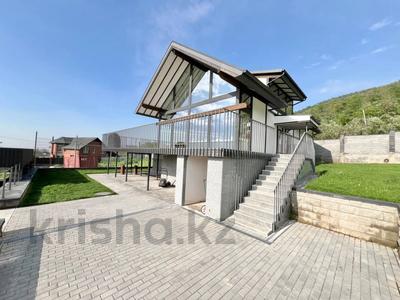 Отдельный дом · 7 комнат · 337 м² · 15 сот., Мира за 305 млн 〒 в Алматы, Бостандыкский р-н