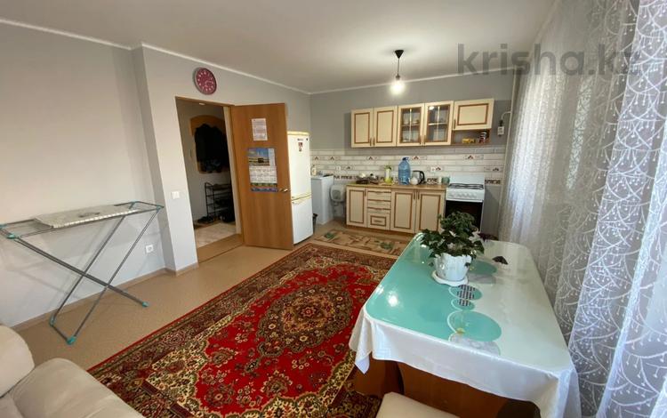 2-бөлмелі пәтер · 49 м² · 4/5 қабат, Абая 101а, бағасы: 150 000 ₸ в Щучинске — фото 149