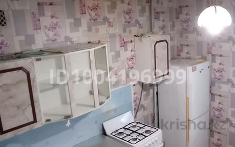 2-бөлмелі пәтер · 54 м² · 3/9 қабат, мкр Омега, Украинская 4 — Район нефтебаза, бағасы: 120 000 ₸ в Уральске — фото 2