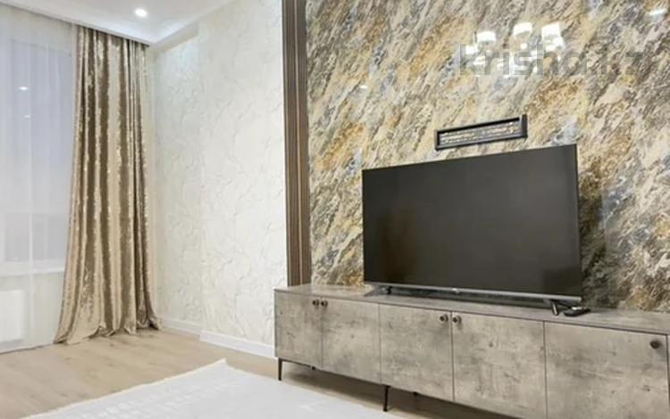 2-бөлмелі пәтер · 80 м² · 10/16 қабат, Назарбаева 14/1, бағасы: 350 000 ₸ в Шымкенте, Каратауский р-н — фото 2