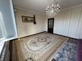 2-бөлмелі пәтер · 63.1 м² · 5/5 қабат, Алмагүл ш/а. 33 — Просторная, светлая и уютная квартира в тихом районе, рядом со школой и детским садом. Тихий двор, спокойный подъезд и доброжелательные соседи — идеальный вариант для комфортной жизни вашей семьи!, бағасы: 20 млн ₸ в Атырау, мкр. Алмагуль — фото 8