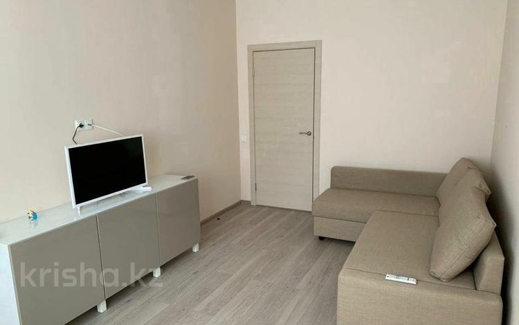 1-комнатная квартира, 45 м², 2/5 этаж помесячно, Республика 16