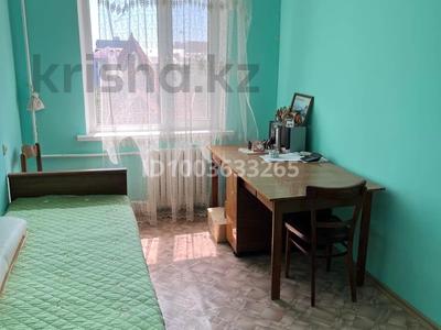 3-комнатная квартира · 63.1 м² · 4/5 этаж, ихсанова 87 за 22.5 млн 〒 в Уральске, мкр Школьник