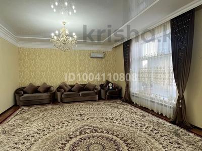 Отдельный дом · 5 комнат · 229.1 м² · 10 сот., мкр Бирлик, Бекет ата 19 за 38 млн ₸ в Атырау, мкр	Бирлик