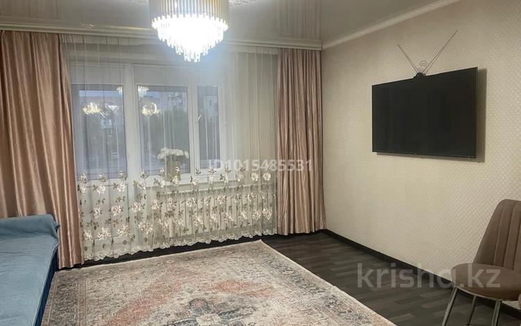 2-комнатная квартира · 108 м² · 2/5 этаж, Актамберды 28 — Алтынсарина за 15 000 ₸ в  — фото 2