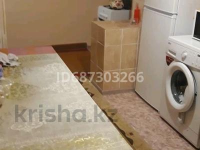 2-комнатная квартира · 65 м² · 5/5 этаж, 11-й мкр 17 за 130 000 ₸ в Актау