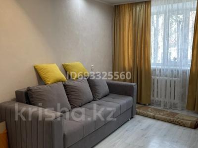 1-комнатная квартира, 30 м², 1/5 этаж, мкр Михайловка , улица К.Аманжолова 8 за 14.7 млн 〒 в Караганде, Казыбек би р-н