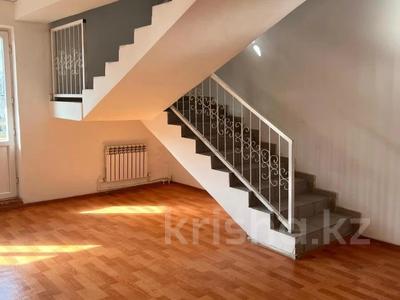 8-комнатная квартира · 241 м² · 9/10 этаж, Мкр. Аксай 32 за 55 млн ₸ в Алматы, Ауэзовский р-н