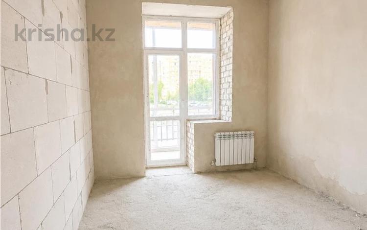 2-комнатная квартира · 44.3 м² · 1/13 этаж, мкр Юго-Восток, ​Улица Карбышева — Карагандинский государственный университет им. академика Е.А. Букетова, Ясли-сад №7 "Жулдыз", Средняя школа №16, Детский-сад №102 "Айсулу" за ~ 19 млн ₸ в Караганде, Казыбек би р-н — фото 2