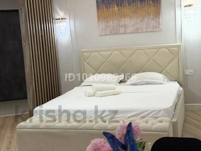 1-комнатная квартира · 52 м² · 5/12 этаж, Кунаева — Рыскулова Royal фитнес клуб Bozjyra ресторан, ночной клуб Palladium Royal plaza Байтурсынова Керемет Центр за 18 000 ₸ в Шымкенте, Туран р-н