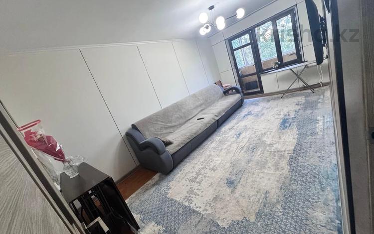 3-бөлмелі пәтер · 60 м² · 3/5 қабат, 3 мкр, бағасы: 27 млн ₸ в Конаеве — фото 2