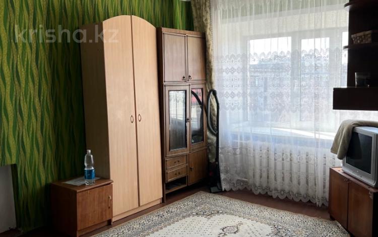 1-комнатная квартира, 31 м², 5/5 этаж, естая 56 за 8.5 млн 〒 в Павлодаре — фото 2