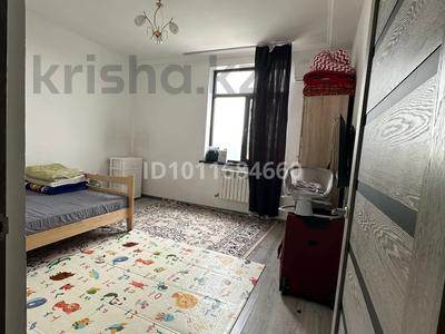 1-бөлмелі пәтер · 38 м² · 2/5 қабат, 15-й микрорайон, 15-й мкр 1/2, бағасы: 17 млн ₸ в Шымкенте, Аль-Фарабийский р-н