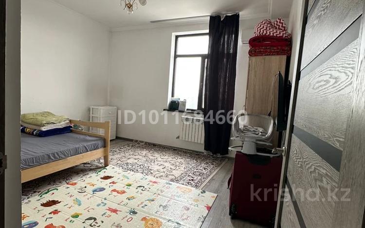 1-бөлмелі пәтер · 38 м² · 2/5 қабат, 15-й микрорайон, 15-й мкр 1/2, бағасы: 17 млн ₸ в Шымкенте, Аль-Фарабийский р-н — фото 2
