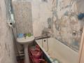 2-бөлмелі пәтер · 45.8 м² · 2/5 қабат, 7 мкр 2 — Площадь ,арена спортивная городской пляж, бағасы: 3.5 млн ₸ в Житикаре — фото 8