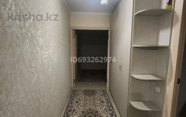 2-комнатная квартира, 48 м², 1/4 этаж, мкр Коктем-2 7 — напротив КазГУ за 33 млн 〒 в Алматы, Бостандыкский р-н — фото 2