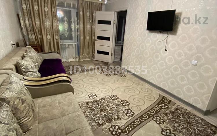 2-комнатная квартира · 46 м², Абая 6 за 12 000 ₸ в Балхаше — фото 2