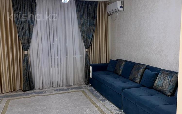 2-комнатная квартира · 75 м² · 5/12 этаж, мкр Туран-2 11а за 180 000 ₸ в Шымкенте, Каратауский р-н — фото 2