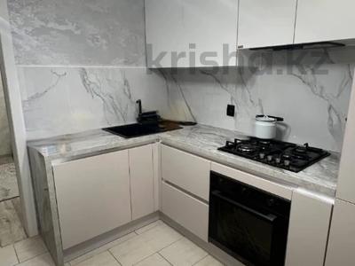 3-комнатная квартира · 66.8 м² · 1/5 этаж, мкр 4 за 25.5 млн ₸ в Уральске