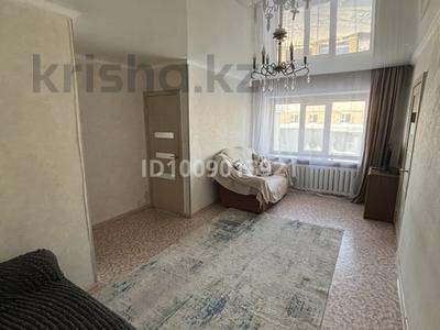 2-бөлмелі пәтер · 43 м² · 2/5 қабат, Р.Кошкарбаева 147, бағасы: 180 000 ₸ в Семее