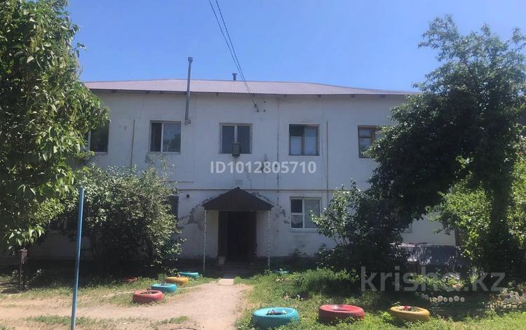 1-бөлмелі пәтер · 33 м², Айтеке би 94А, бағасы: 5 млн ₸ в Актобе, мкр. Курмыш — фото 2