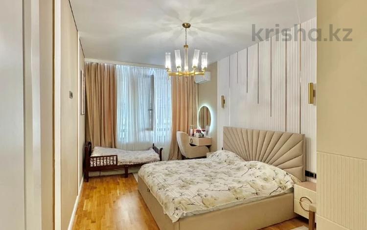 5-комнатная квартира · 120 м² · 3/12 этаж, Сейфуллина 533 за 143 млн ₸ в Алматы, Алмалинский р-н — фото 13