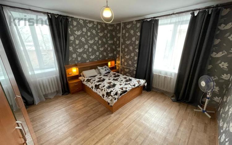 3-комнатная квартира · 77.8 м² · 3/3 этаж, Металлургов 18 — Шакарима за 20.9 млн ₸ в Усть-Каменогорске — фото 4