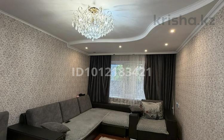 3-комнатная квартира · 63 м² · 1/5 этаж, Независимости 33-1 за 14 млн ₸ в Сатпаев — фото 2