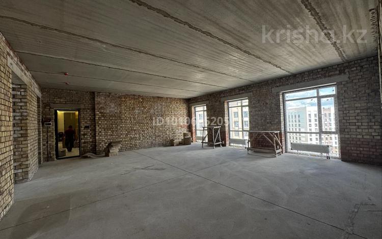4-бөлмелі пәтер · 176 м² · 8/9 қабат, Жошы хан 16/1, бағасы: 149 млн ₸ в Астане, Есильский р-н — фото 5