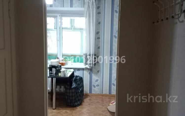 1-бөлмелі пәтер · 32 м² · 1/5 қабат, 9 микрорайон 3, бағасы: 7.5 млн ₸ в Темиртау — фото 2