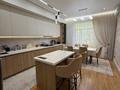 4-бөлмелі пәтер · 180 м² · 2/13 қабат, 16-й мкр 84, бағасы: 82 млн ₸ в Актау — фото 25