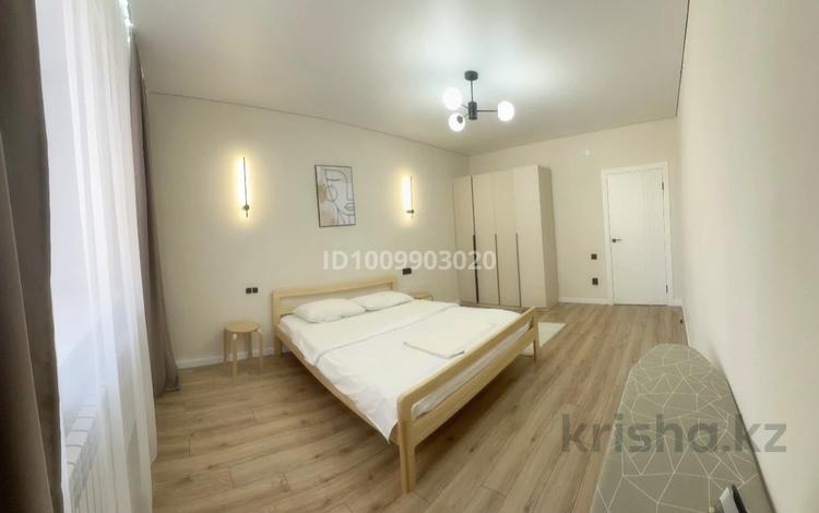 2-комнатная квартира · 90 м² · 1 этаж, Молдавская — City Center, ОУР документы за 25 000 ₸ в Уральске — фото 2