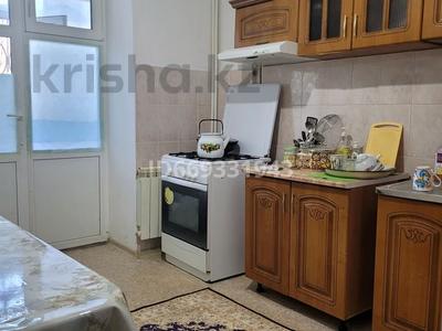 Сағатына пәтерлер в Актюбинской обл.: 2-бөлмелі пәтер · 50 м² · 1/5 қабат, мкр 8, Братьев Жубановых 281 — 8 микрорайон, магазин Анвар, бағасы: 2 000 〒 2-бөлмелі пәтер · 50 м² · 1/5 қабат, мкр 8, Братьев Жубановых 281 — 8 микрорайон, магазин Анвар, бағасы: 2 000 〒 в Актобе
