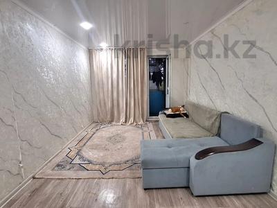 2-бөлмелі пәтер · 44 м² · 4/5 қабат, 13-шағынаудан, бағасы: 10 млн ₸ в Караганде, Алихана Бокейханова р-н