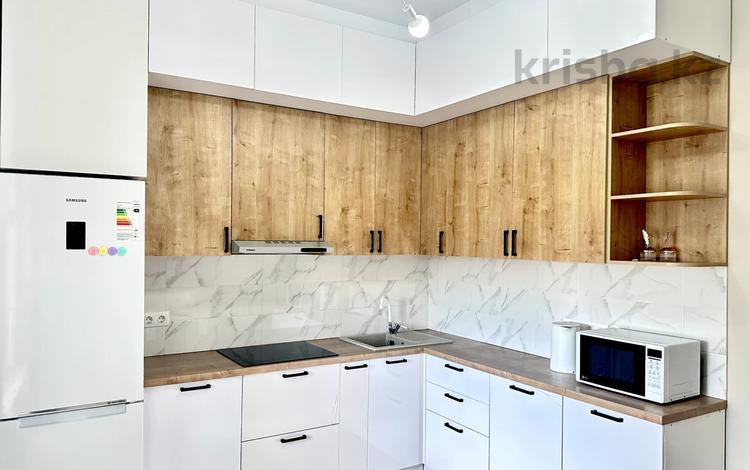 2-комнатная квартира · 65 м² · 11/12 этаж, Санжара Асфендиярова 8 за 43 млн ₸ в Астане, Нура р-н — фото 2