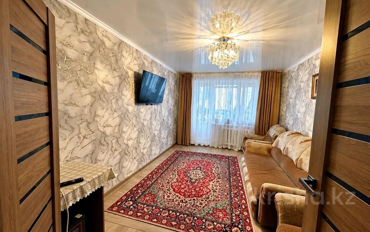 3-комнатная квартира · 60 м² · 4/5 этаж, Боровской 51 — Школа #18, садик Нурай, Карлыгаш, Школа Экос, Школа Дарын за 17.9 млн ₸ в Кокшетау — фото 2