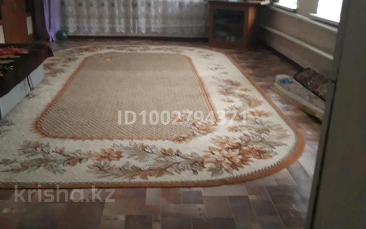 Отдельный дом · 4 комнаты · 160 м² · 5 сот., Жамбыла — Семипалатинская за 50 млн ₸ в Уральске — фото 8