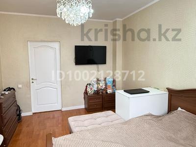 3-бөлмелі пәтер · 90 м² · 8/10 қабат, Кумисбекова 8, бағасы: 44.9 млн ₸ в Астане, Сарыарка р-н