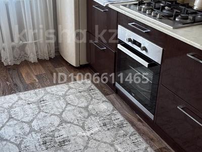 3-бөлмелі пәтер · 64.9 м² · 2/5 қабат, 5-й микрорайон, 5 мкр 7 — Абая, бағасы: 250 000 〒 в Костанае