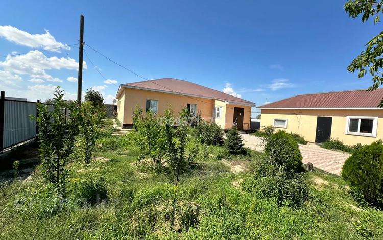 Жеке үй · 5 бөлме · 272 м² · 10 сот., Жайык 30, бағасы: 30 млн ₸ в  — фото 2