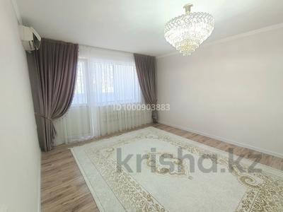 Продажа квартир в Мангистауской обл.: 2-комнатная квартира · 70 м² · 2/5 этаж, 29-й мкр 26 дом — ақмаржан, ақжелкенге қарама-қарсы тұрған үй за 22 млн 〒 2-комнатная квартира · 70 м² · 2/5 этаж, 29-й мкр 26 дом — ақмаржан, ақжелкенге қарама-қарсы тұрған үй за 22 млн 〒 в Актау