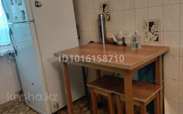 2-комнатная квартира · 50 м² · 2/9 этаж, Майкудук, Майкудук, мкр Восток-3 20 — ТД Ануар за 120 000 ₸ в Караганде, Алихана Бокейханова р-н — фото 2